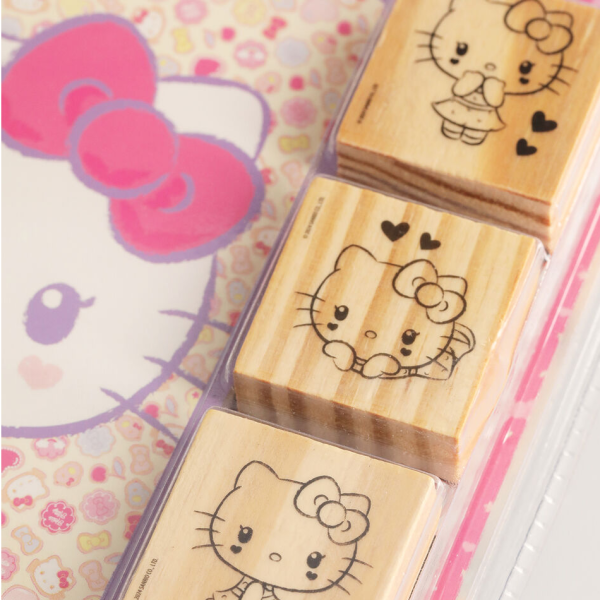 00128MT-2 Libro para Pintar y Diseñar Hello Kitty